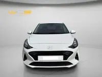 Usado Hyundai i10 67 CV (49 kW) 2024 Blanco Utilitario
