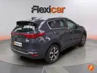 Usado Kia Sportage 115 CV (84 kW) 2021 Gris SUV