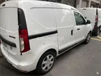 Usado Dacia Dokker Base 83 CV (61 kW) 2013 Blanco Monovolumen