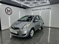Usado Toyota Yaris Active 69 CV (50 kW) 2009 Gris / plata Berlina