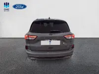 Usado Ford Kuga ST-Line 190 CV (139 kW) 2024 Plata solar (metalizado) SUV