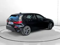 Usado BMW 116 Comfort Edition 109 CV (80 kW) 2023 Negro Utilitario