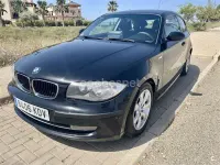 Usado BMW 118 143 CV (105 kW) 2008 Negro Utilitario