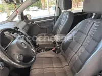 Usado VW Touran Advance 140 CV (102 kW) 2013 Gris / plata Monovolumen