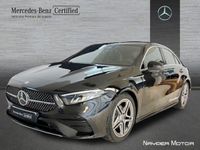 Usado Mercedes A200 AMG line 150 CV (110 kW) 2023 Negro noche