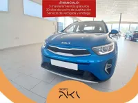 Usado Kia Stonic 84 CV (61 kW) 2022 Azul SUV