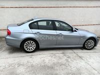 Usado BMW 318 143 CV (105 kW) 2010 Gris / plata Berlina
