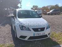 Usado Seat Ibiza CONNECT 75 CV (55 kW) 2015 Blanco Berlina