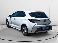 Usado Toyota Corolla Active 140 CV (102 kW) 2024 Blanco Berlina