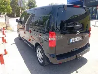 Usado Citroën Spacetourer Feel 115 CV (84 kW) 2017 Negro Monovolumen