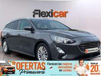 Usado Ford Focus Titanium 120 CV (88 kW) 2020 Gris Familiar