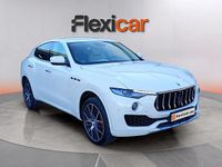 Usado Maserati Levante 275 CV (202 kW) 2017 Blanco SUV