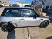 Usado Mini Cooper 115 CV (84 kW) 2001 Gris / plata Utilitario
