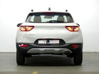 Usado Kia Stonic 84 CV (61 kW) 2023 Blanco SUV