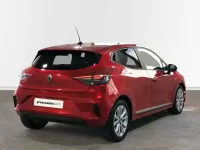 Usado Renault Clio Evolution 91 CV (66 kW) 2023 Rojo Utilitario