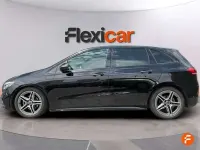 Usado Mercedes B200 150 CV (110 kW) 2020 Negro Utilitario