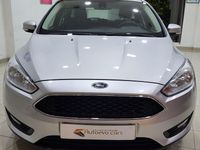Usado Ford Focus Trend+ 125 CV (91 kW) 2018 Plateado Berlina