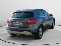 Usado Mercedes GLA180 122 CV (89 kW) 2017 Gris SUV