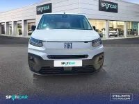 Usado Fiat Doblò 101 CV (74 kW) 2025 Blanco Monovolumen