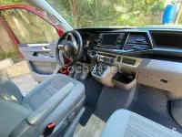 Usado VW California Beach 150 CV (110 kW) 2023 Granate Van