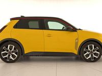 Usado Renault 5 E-Tech Techno 88 kW (120 CV) 2025 Amarillo con techo negro Berlina