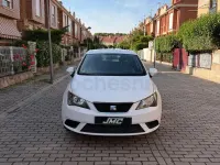 Usado Seat Ibiza Reference 90 CV (66 kW) 2014 Blanco Berlina