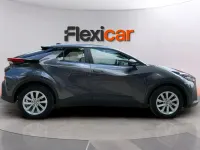 Usado Toyota C-HR Active 140 CV (102 kW) 2024 Gris SUV