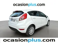 Usado Ford Fiesta Trend 75 CV (55 kW) 2017 Blanco Utilitario