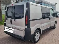 Usado Opel Vivaro 99 CV (72 kW) 2003 Gris Monovolumen