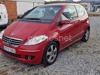 Usado Mercedes A150 Avantgarde 95 CV (69 kW) 2005 Rojo Monovolumen