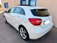 Begagnad Mercedes A200 AMG line 136 HK (100 kW) 2013 Vit Sedan