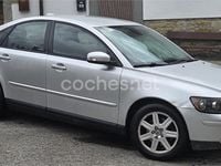 Usado Volvo S40 Momentum 136 CV (100 kW) 2007 Gris / plata Berlina