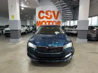 Usado Skoda Superb Style 219 CV (161 kW) 2021 Azul Familiar
