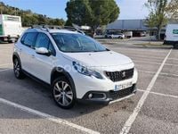 Usado Peugeot 2008 Allure 120 HP (88 kW) 2017 Branco SUV