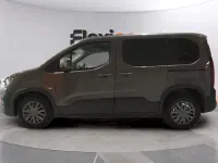 Usado Peugeot Rifter Allure 102 CV (75 kW) 2021 Gris Monovolumen