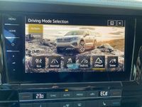 Usado VW Touareg Elegance 286 CV (210 kW) 2022 Gris SUV