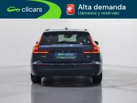 Usado Volvo V60 Momentum 197 CV (144 kW) 2021 Azul Familiar