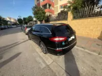 Usado Ford Mondeo Vignale 241 CV (177 kW) 2015 Negro Familiar
