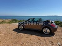 Usado VW Beetle Design 105 CV (77 kW) 2013 Marrón Utilitario