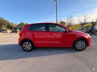 Usado VW Polo 95 CV (69 kW) 2015 Rojo Berlina