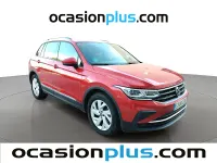 Usado VW Tiguan Life 150 CV (110 kW) 2021 Rojo SUV
