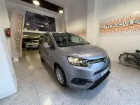 Usado Toyota Proace Verso Active 131 CV (96 kW) 2021 Gris / plata Familiar
