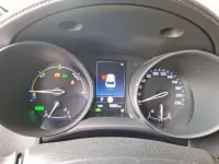 Usado Toyota C-HR Advance 122 CV (89 kW) 2023 Gris / plata SUV