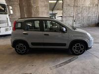 Usado Fiat Panda 69 CV (50 kW) 2022 Gris Utilitario
