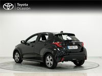Usado Toyota Yaris Hybrid Active 116 CV (85 kW) 2025 Negro