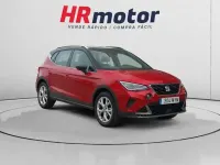 Usado Seat Arona FR 116 CV (85 kW) 2025 Rojo SUV
