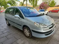 Usado Peugeot 807 130 CV (95 kW) 2004 Azul Monovolumen