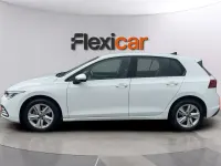 Usado VW Golf VIII Life 116 CV (85 kW) 2022 Blanco Utilitario