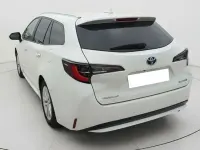 Usado Toyota Corolla Active 122 CV (89 kW) 2021 Blanco Familiar