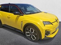 Begagnad Renault 5 E-Tech Techno 89 kW (122 HK) 2025